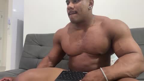 Henri online show from 14, 1, 2025