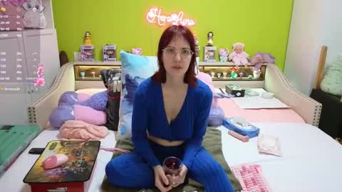 Snapshot of heraluna_ chatting on 17, 2, 2026 HeraLuna online show from 17, 2, 2026