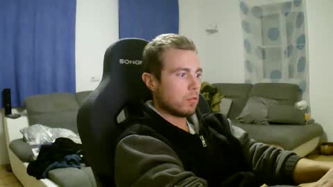 Snapshot of herbstenden chatting on 13, 1, 2026 John Pearl online show from 13, 1, 2026