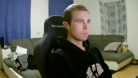 Snapshot of herbstenden chatting on 18, 1, 2026 John Pearl online show from 18, 1, 2026