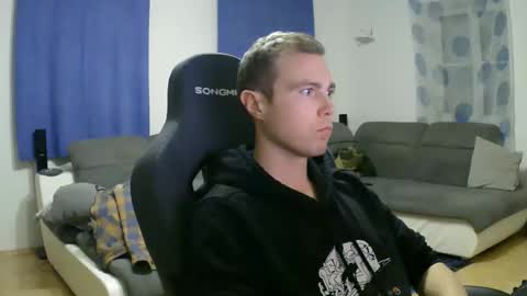 Snapshot of herbstenden chatting on 28, 2, 2026 John Pearl online show from 28, 2, 2026