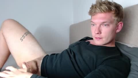 Gregblonde  Alextattoo online show from 17, 12, 2025