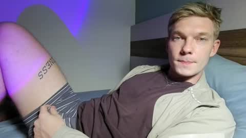 Snapshot of hercules__ chatting on 19, 6, 2026 Gregblonde Alextattoo online show from 19, 6, 2026