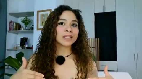 Snapshot of hercyqueen chatting on 7, 7, 2026 hercyqueen online show from 7, 7, 2026