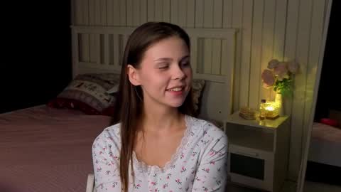 Nicole online show from 29, 3, 2026