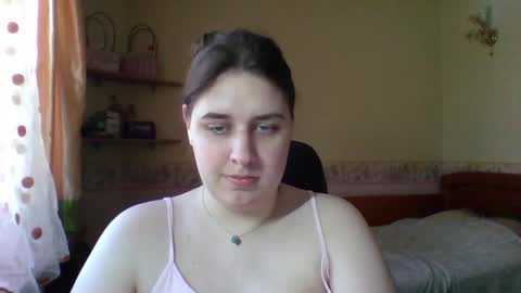 hess_luna_ online show from 27, 4, 2026