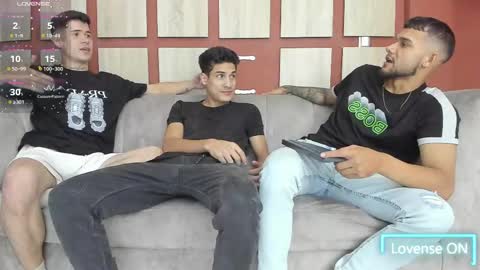 heteros men online show from 7, 3, 2025