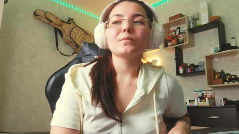 Bella online show from 25, 5, 2026