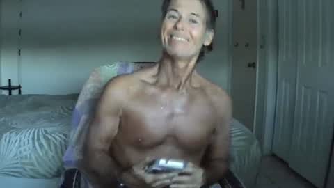 hewes1 online show from 25, 2, 2026