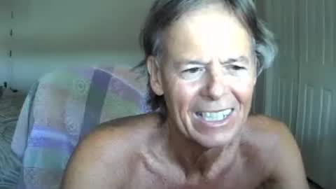 Snapshot of hewes1 chatting on 29, 6, 2026 hewes1 online show from 29, 6, 2026