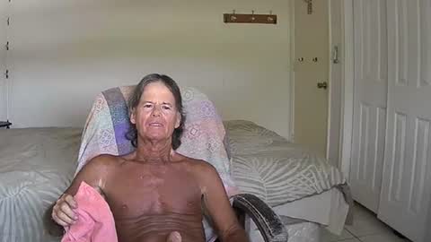 Snapshot of hewes1 chatting on 20, 7, 2026 hewes1 online show from 20, 7, 2026