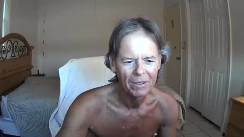 Snapshot of hewes1 chatting on 25, 7, 2026 hewes1 online show from 25, 7, 2026