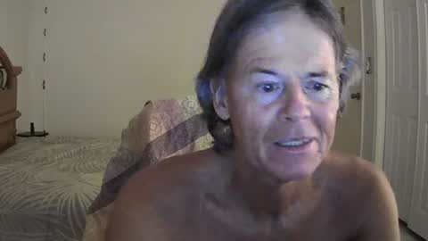 Snapshot of hewes1 chatting on 30, 7, 2026 hewes1 online show from 30, 7, 2026