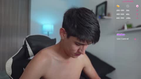 hey_cesard online show from 4, 11, 2025