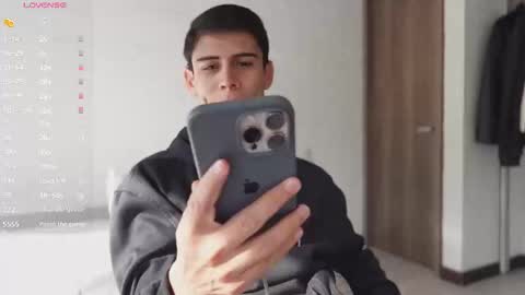 hey_cesard online show from 3, 3, 2026