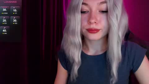  Nora  online show from 17, 12, 2024