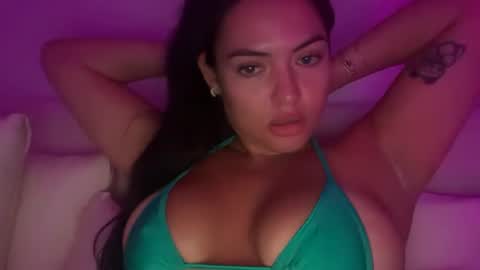 heysofiacollins online show from 21, 7, 2026