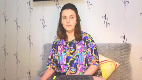 Heyy baddie online show from 14, 4, 2026