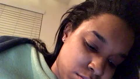 Snapshot of heyyou301990 chatting on 6, 2, 2026 heyyou301990 online show from 6, 2, 2026