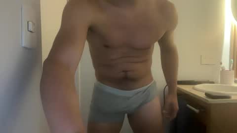 Snapshot of hhernan1 chatting on 17, 5, 2026 hhernan1 online show from 17, 5, 2026
