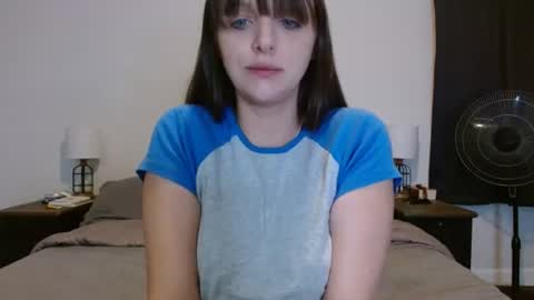 Snapshot of hi_cut_cutie chatting on 13, 6, 2026 Paige online show from 13, 6, 2026
