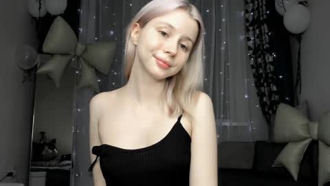 Snapshot of hi_popsy chatting on 24, 10, 2025 Popsy Risha online show from 24, 10, 2025