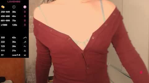 Hiaru online show from 27, 10, 2025