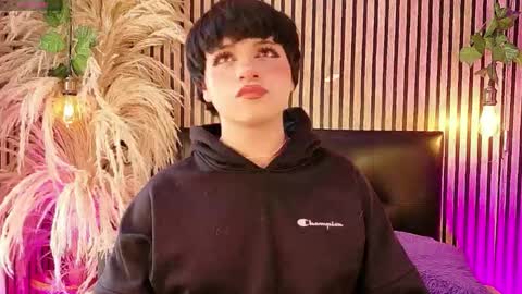 hiddenhotcake online show from 25, 4, 2026