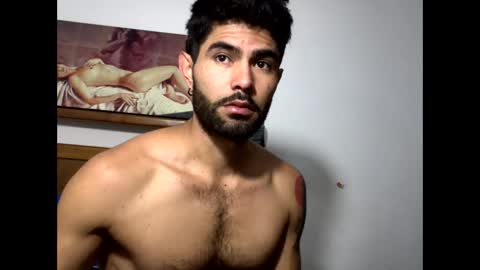 Snapshot of hideonbush051 chatting on 17, 1, 2026 hideonbush online show from 17, 1, 2026