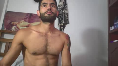 hideonbush online show from 28, 4, 2026