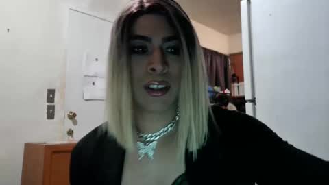 hihheelstranny online show from 25, 1, 2025