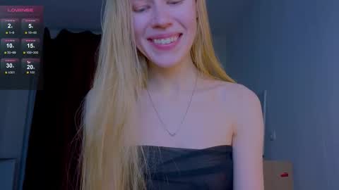 Chloe online show from 8, 11, 2025