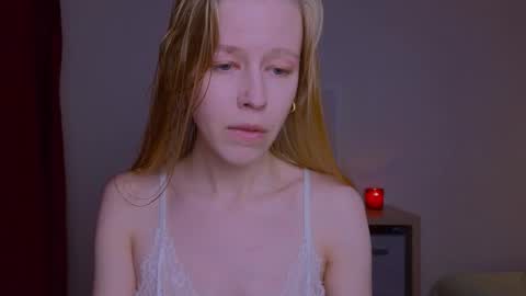 Chloe online show from 17, 11, 2025