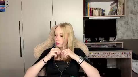 Emma online show from 27, 7, 2026