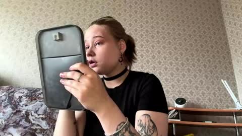 Julia online show from 31, 5, 2026