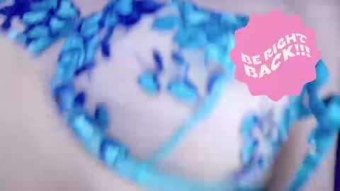 Inori Independent model online show from 10, 9, 2025