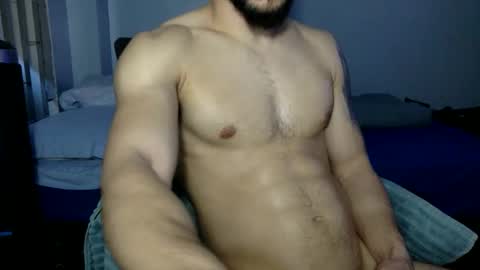 Snapshot of himmynuetronn chatting on 17, 3, 2026 himmynuetronn online show from 17, 3, 2026