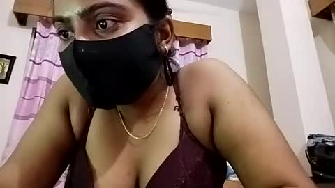 himuhimu22 online show from 12, 6, 2026
