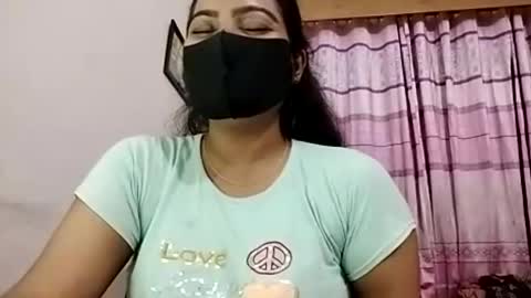himuhimu22 online show from 24, 6, 2026