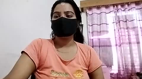 himuhimu22 online show from 25, 6, 2026