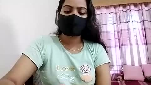 himuhimu22 online show from 14, 7, 2026