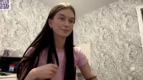 Snapshot of hinadesire chatting on 11, 5, 2026 Hina online show from 11, 5, 2026