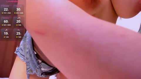 Sexy Hina online show from 4, 6, 2026