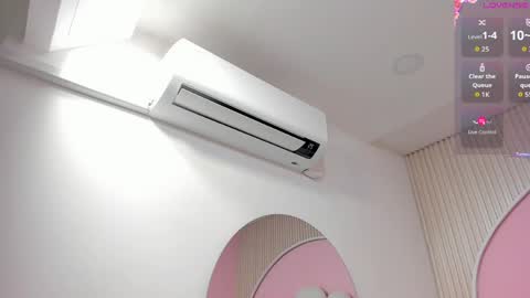 hinata_dolly online show from 26, 4, 2026