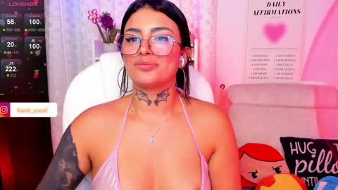 Karol  Independent Model online show from 4, 2, 2025