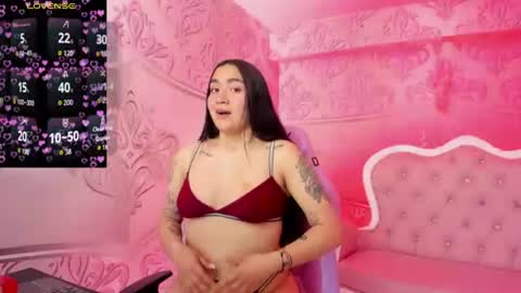 hinatta1_ online show from 7, 7, 2026