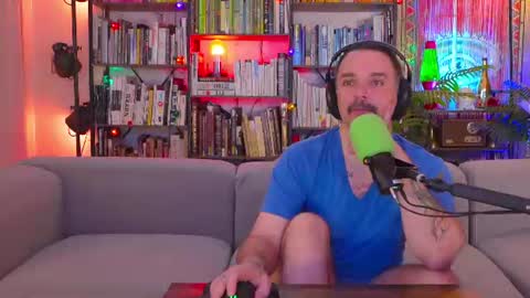 HipsterTrash Clark one half of Task Manager online show from 26, 6, 2026