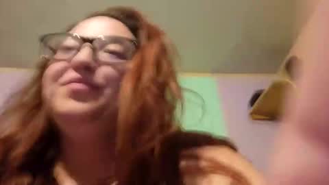 Snapshot of hisandhers428 chatting on 31, 3, 2026 Hisandhers428 online show from 31, 3, 2026