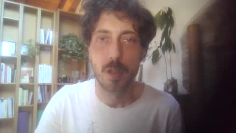 Snapshot of hitmenoww chatting on 21, 5, 2026 hitmenoww online show from 21, 5, 2026