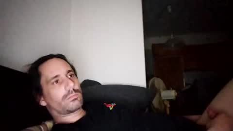 Snapshot of hmuench85 chatting on 1, 2, 2025 H online show from 1, 2, 2025